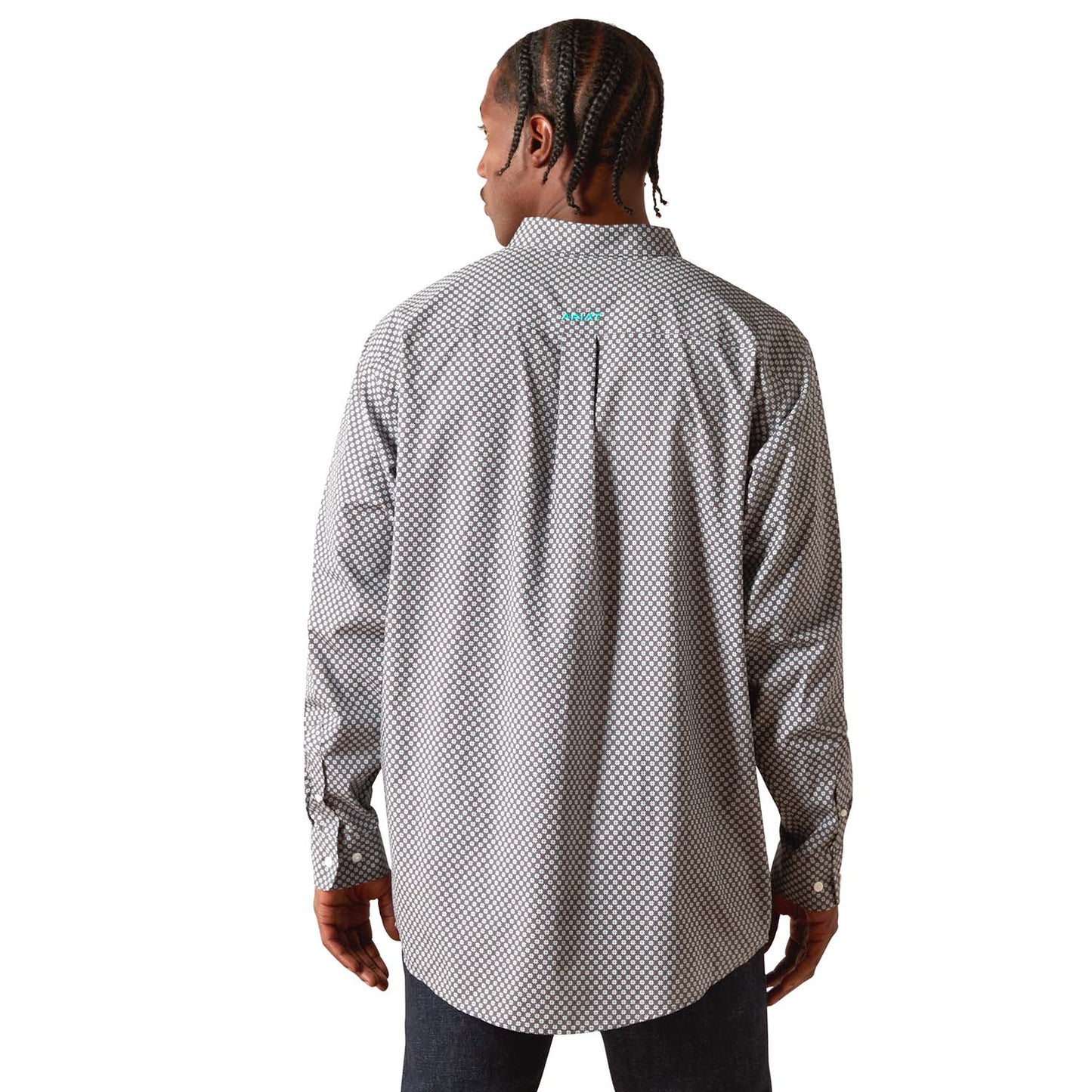 Camisa Ariat de manga larga para hombre, corte clásico, sin arrugas