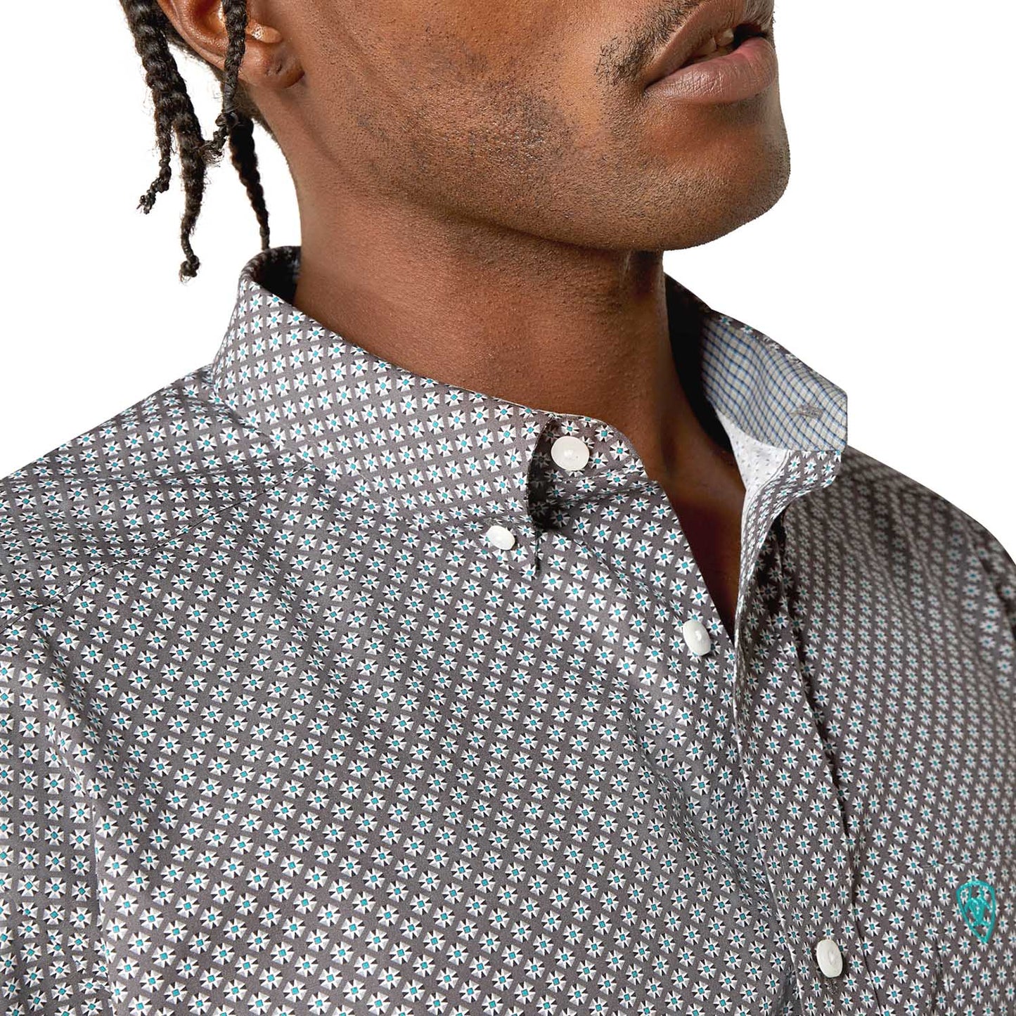 Camisa Ariat de manga larga para hombre, corte clásico, sin arrugas