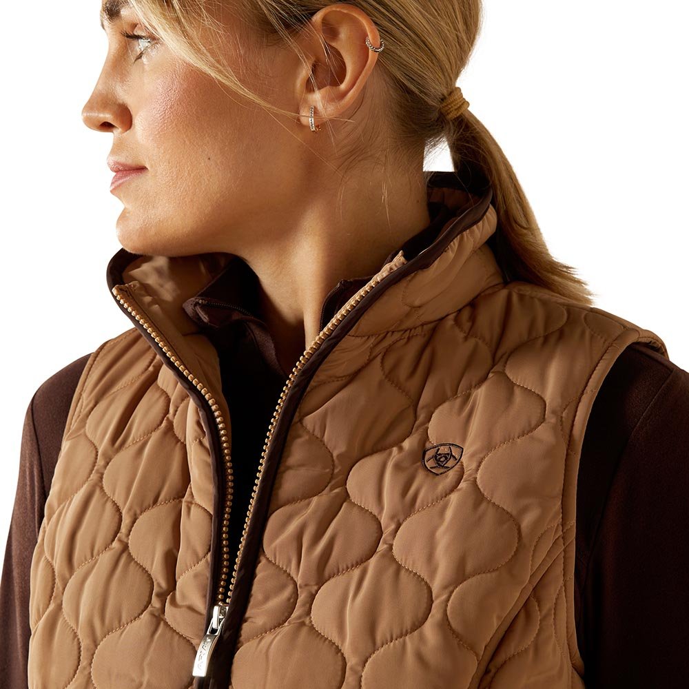 Chaleco Aislante Ariat Ashley 2.0 para Mujer – Calidez Ligera, Ajuste Entallado, Resistente al Clima