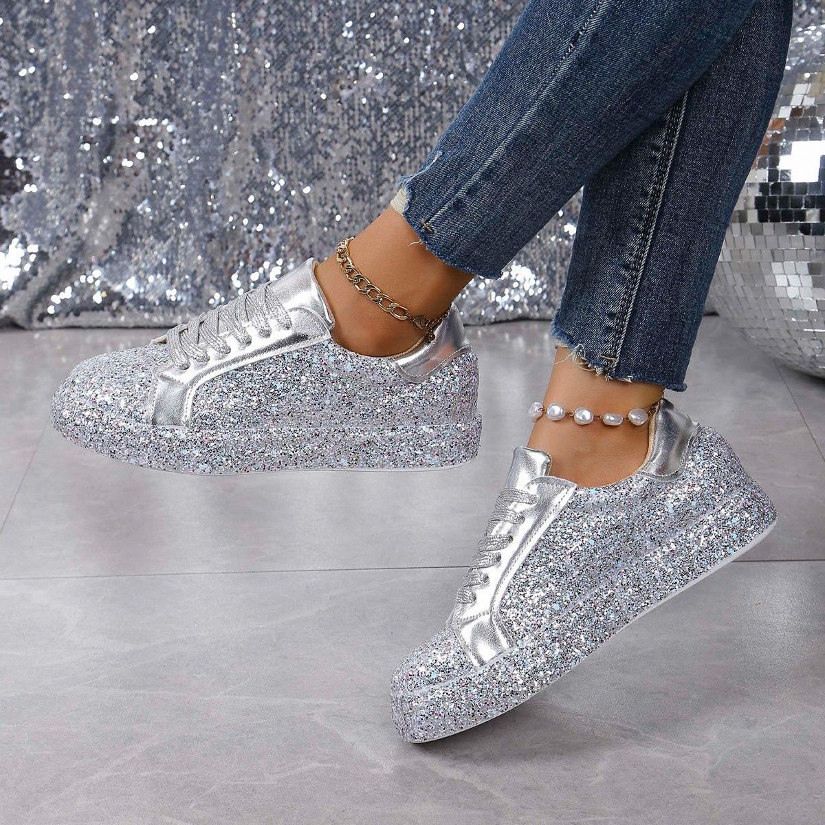 Women's Sequined Casual Lace-Up Sneakers