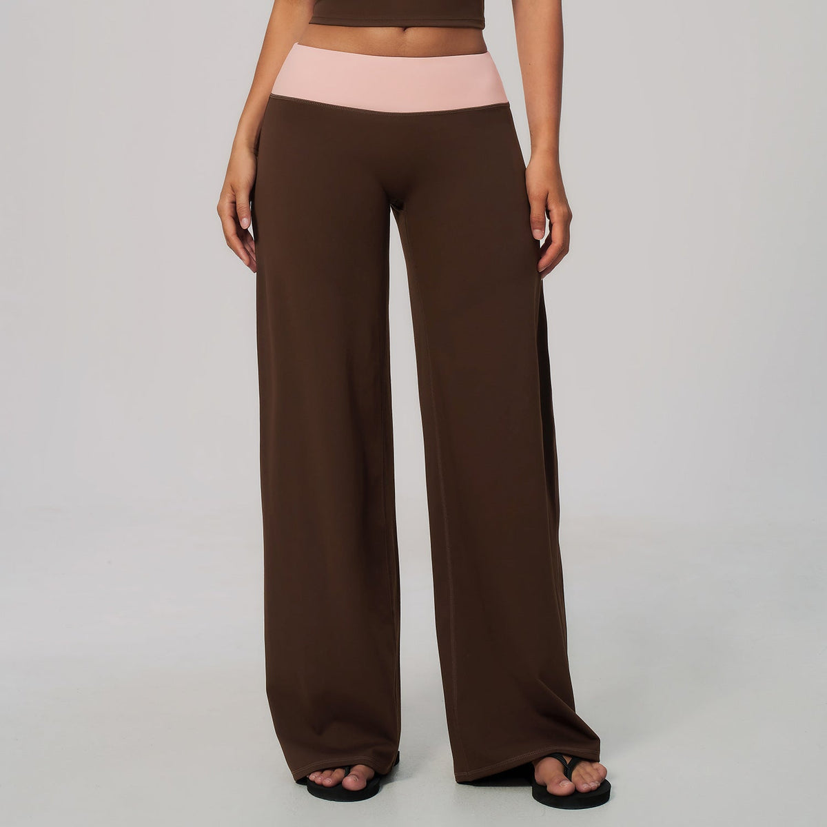 Fashionable Waist Hugging High Waisted And Hip Lifting Micro Flared Yoga Pants