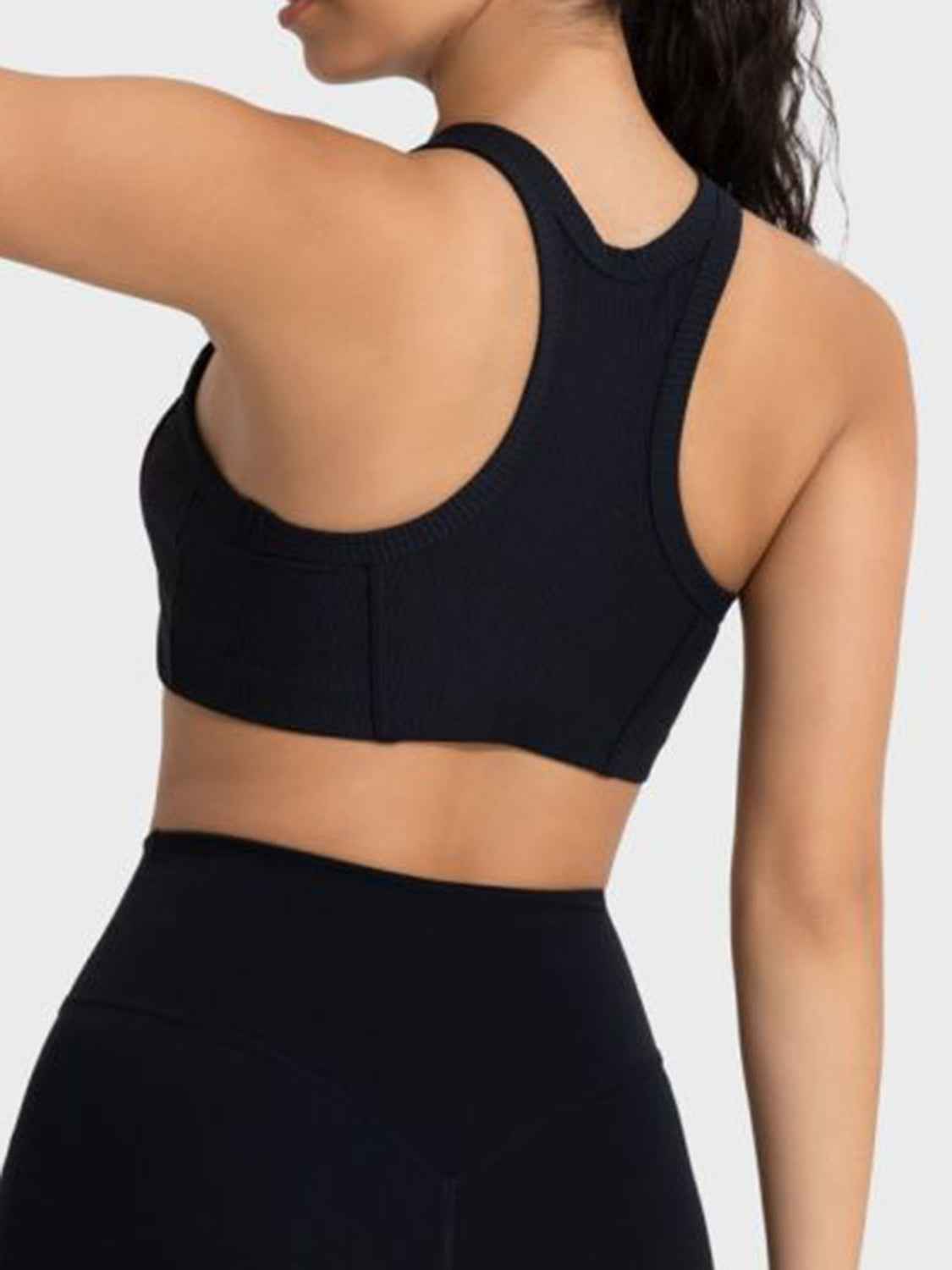 Top deportivo corto con tirantes anchos Millennia