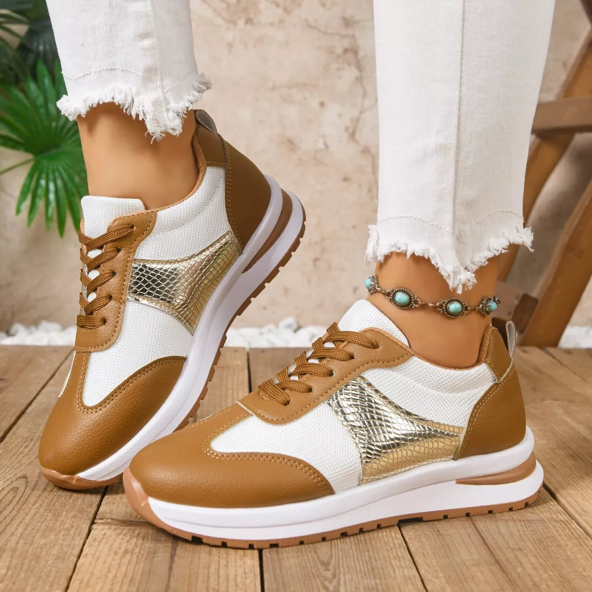 Round Toe Lace Up Sneakers
