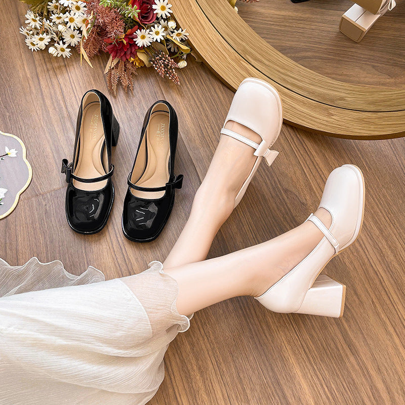 Chunky Heel Round-Toe Mary Jane Shoes