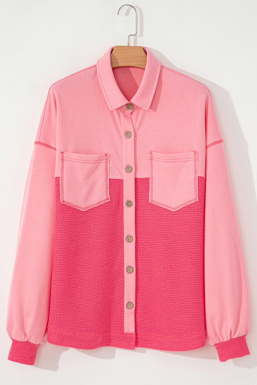 Chaqueta suelta abotonada de punto waffle de contraste bicolor rosa melocotón