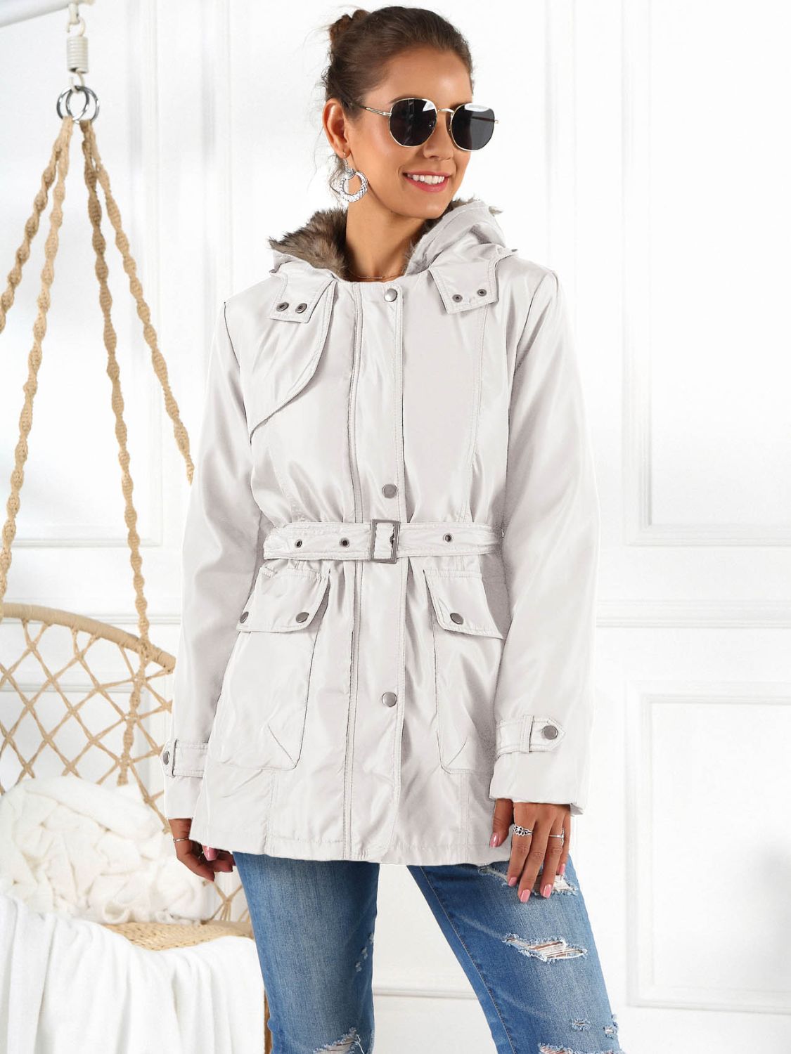 Chaqueta con capucha Ivy Lane de talla grande con forro desmontable (tres formas de uso)