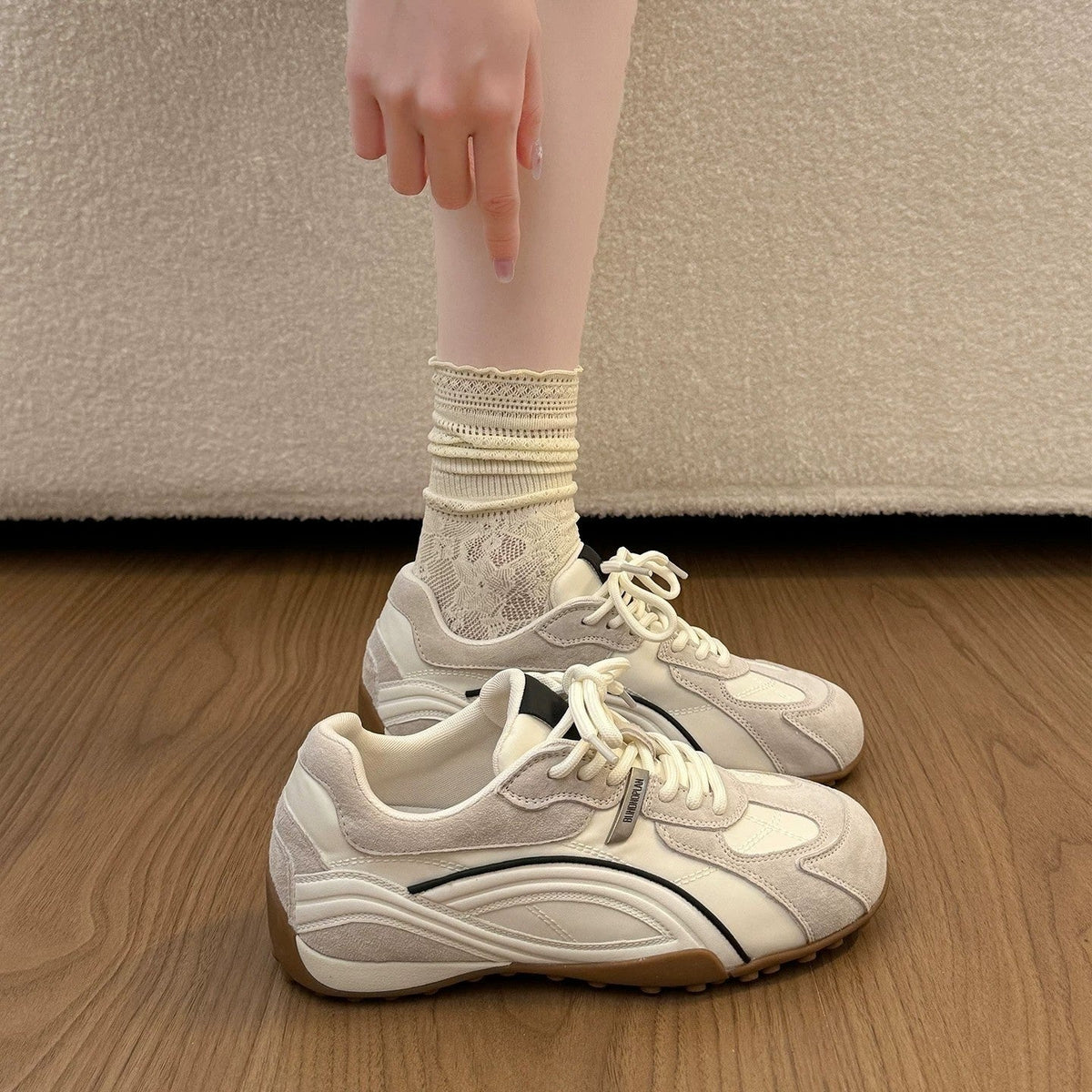 Women Y2K Color Block Retro Sneakers Suede Patch Up Lace Up Gum Rubber Sole Low Top Street Style Walking Trainers