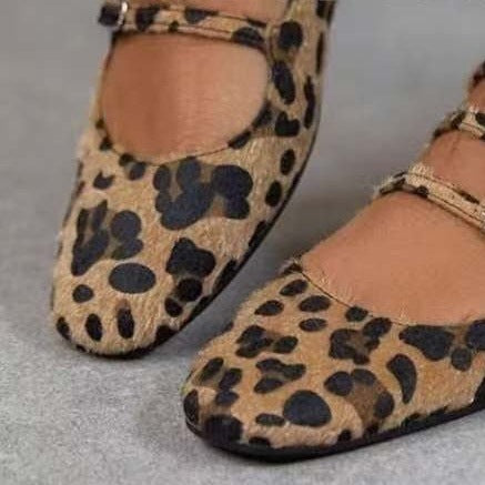 Women's Low-Heel Leopard Print Flats