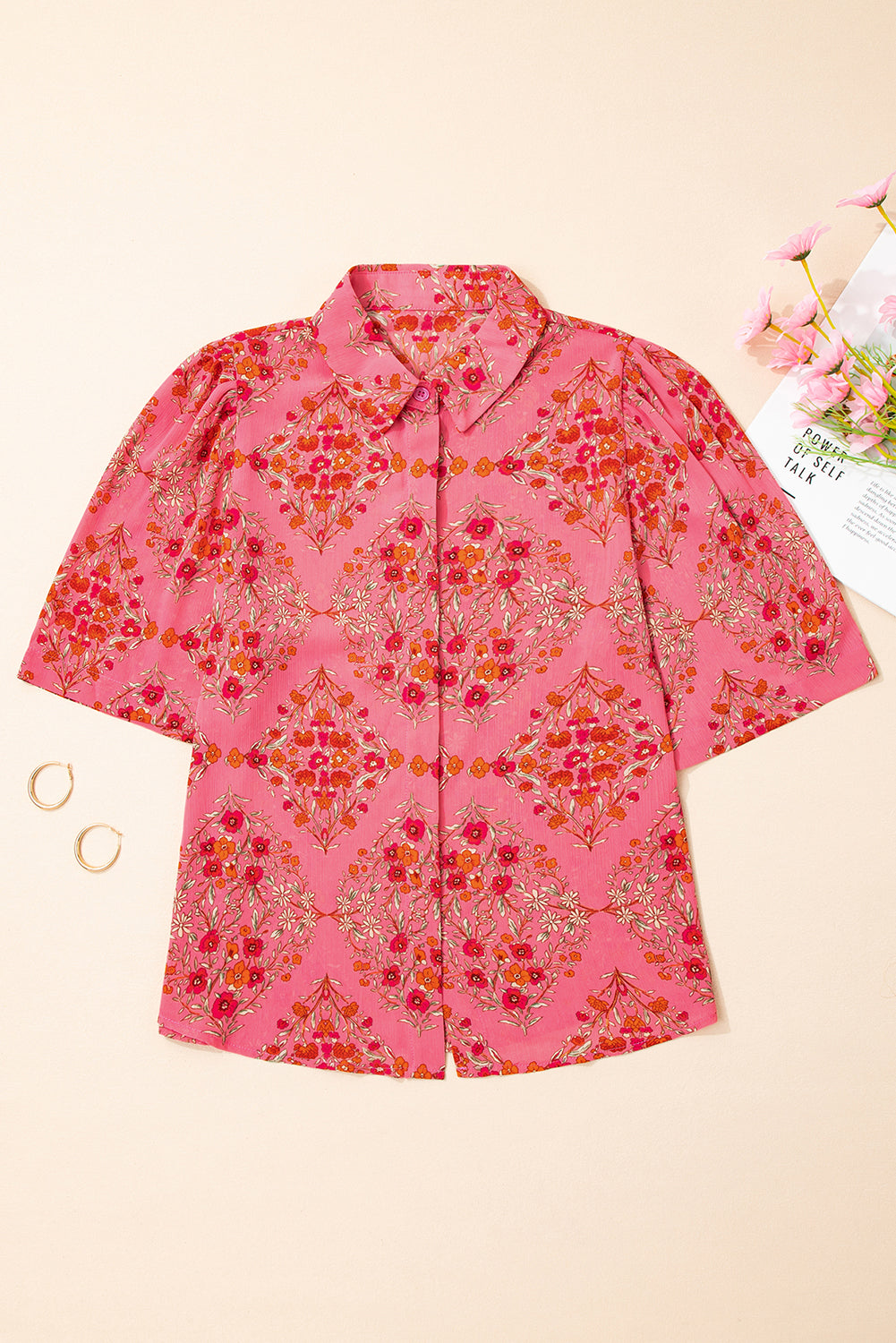 Camisa suelta de manga corta ancha con estampado floral rosa roja