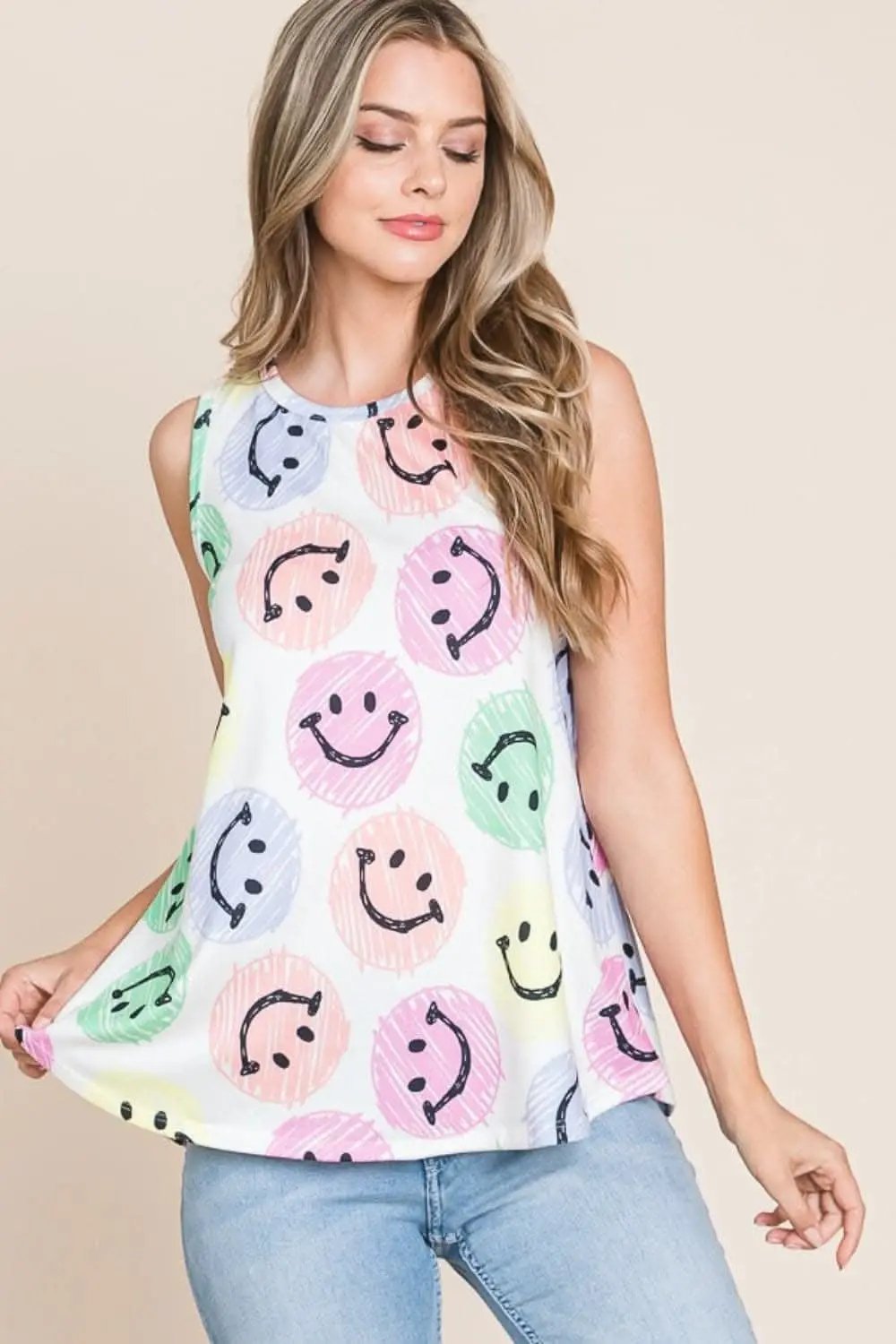 Trendsi Tank Top Smiley Face Graphic — Casual Summer Style