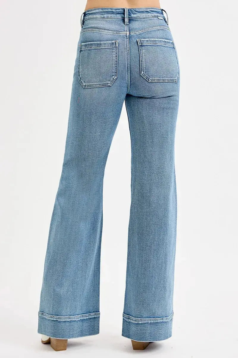 Women's Plus Size Jeans Jeans - High Rise Plus Size Patch Pocket - Wide Flare Denim
