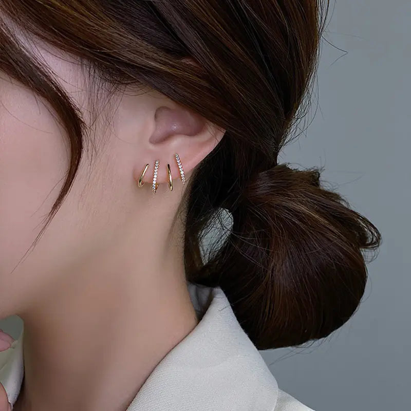 Pendientes y aretes de mujer de estilo fresco y a la moda