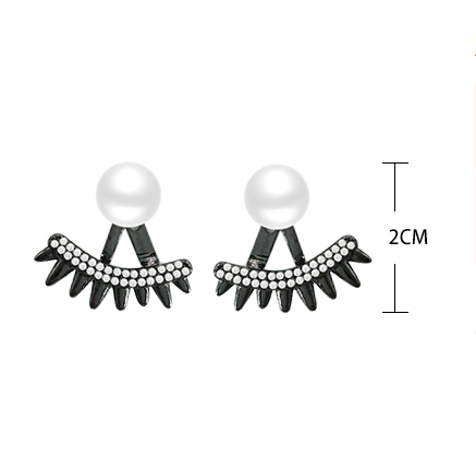 Silver Dreamcatcher Earrings with Lion & Feather Design