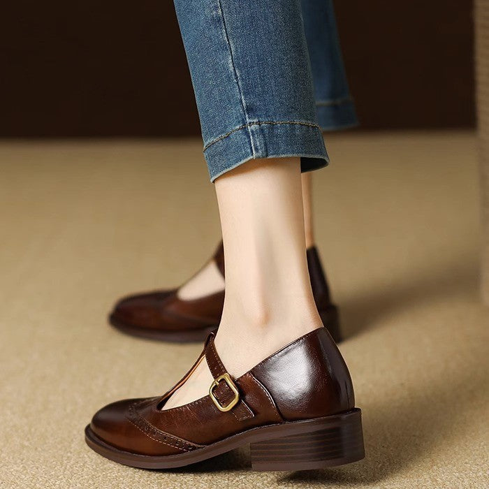 Vintage Brogue British Style Chunky Heel Pumps