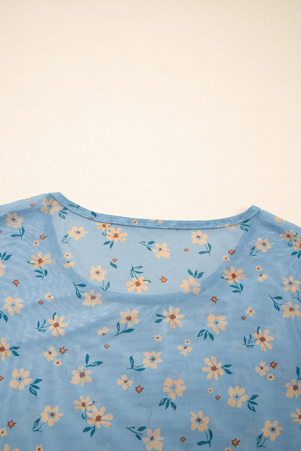 Top de manga larga de malla estilo sureño con estampado floral vintage azul cielo