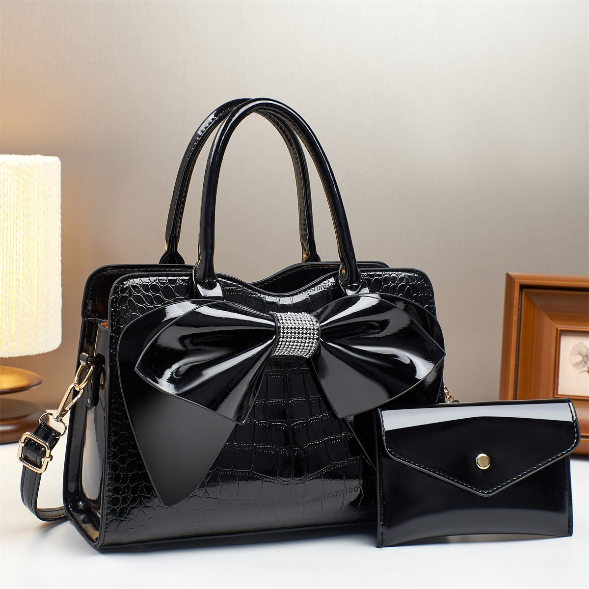 Fashionable Crocodile-Print Bow Bucket Bag Patent Leather Glossy Crossbody Bag
