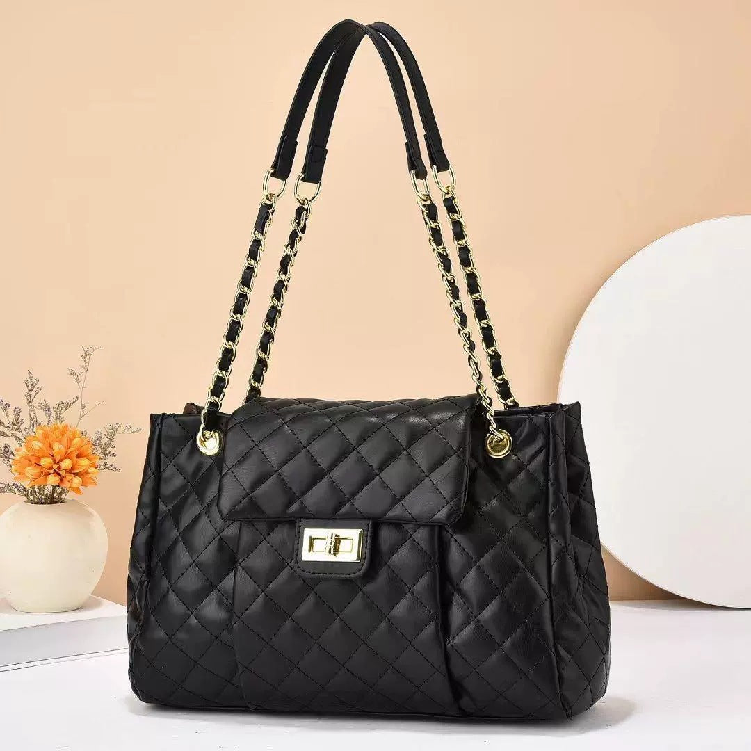 Women's Rhombus Quilted Chain Shoulder Travel Bag