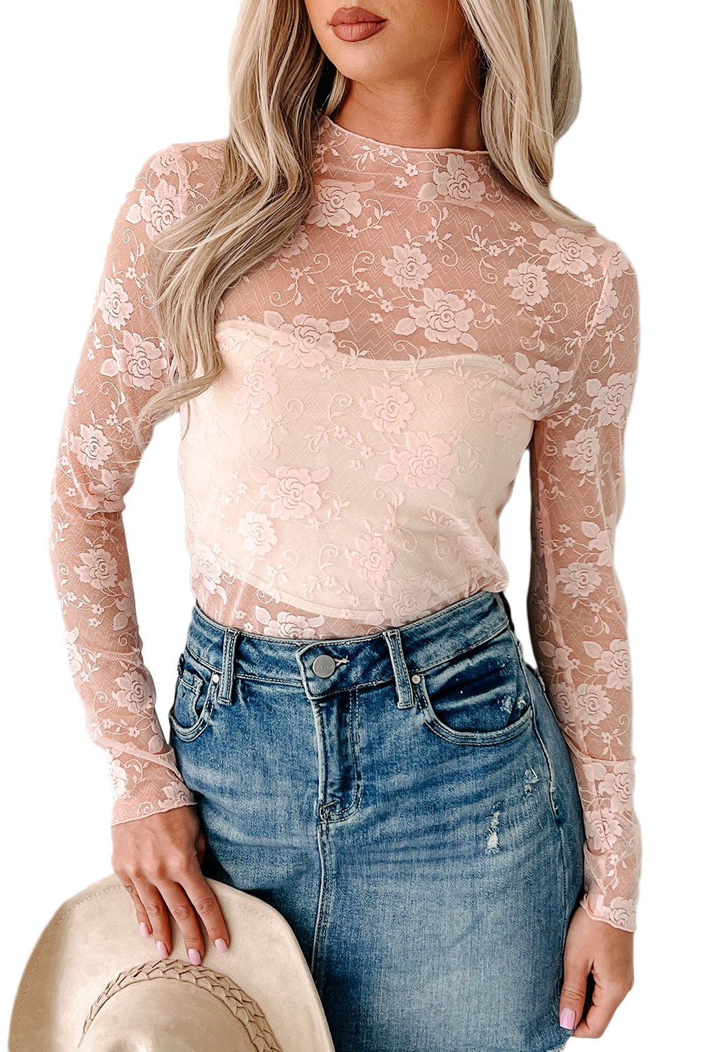 Top de manga larga de malla de encaje floral con cuello simulado en rosa albaricoque