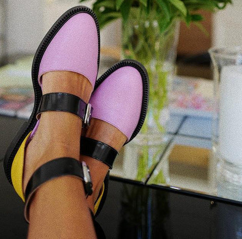 Women's Closed Toe Flat Sandals