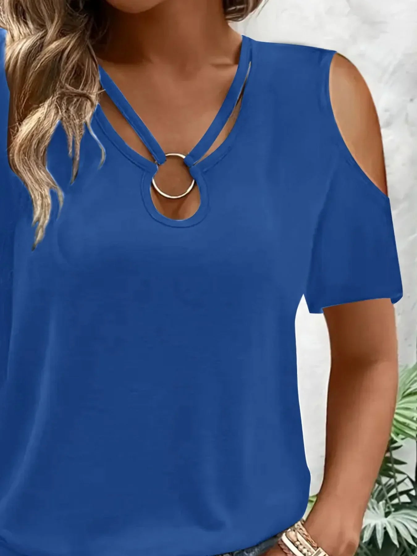 Cold Shoulder T-Shirt with Metal Ring Detail