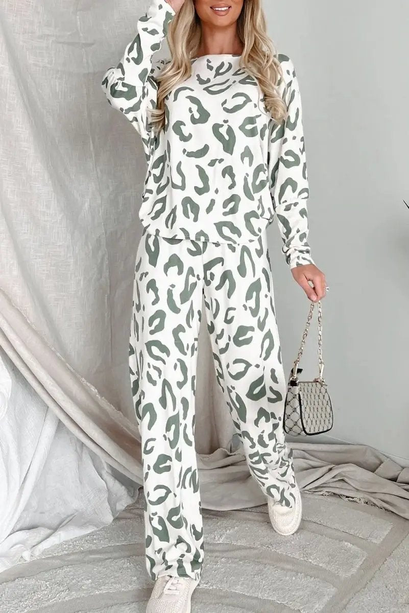 Pants Love Salve Beige Leopard Loungewear Women's Pajama Set: Soft, Comfy