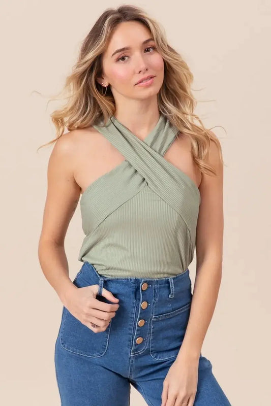 Top sin mangas para mujer Top sin mangas de canalé con cuello cruzado para mujer - Estilo moderno