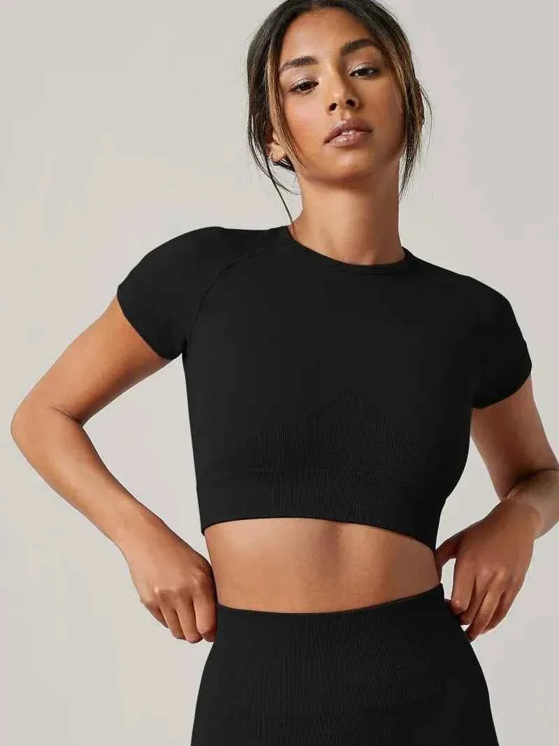 Top Corto THRIXINE Elite: Ropa Deportiva Negra de Calidad Superior