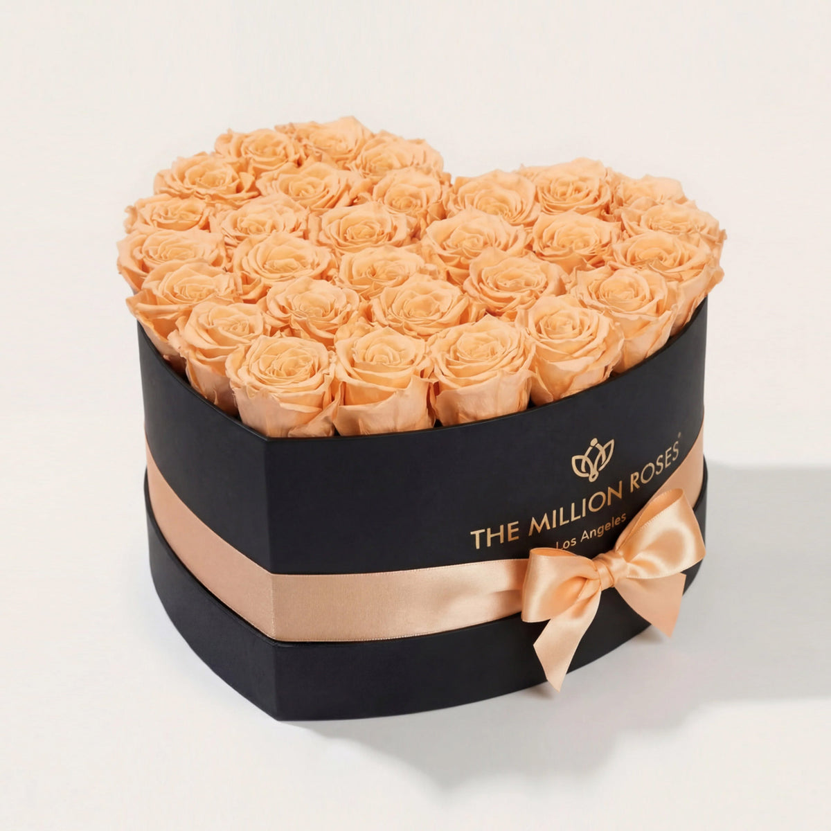 Caja negra de corazón | Rosas durazno