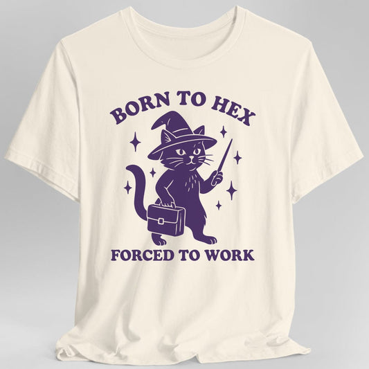 Camiseta de gato "Nacido para hechizar, forzado a trabajar"
