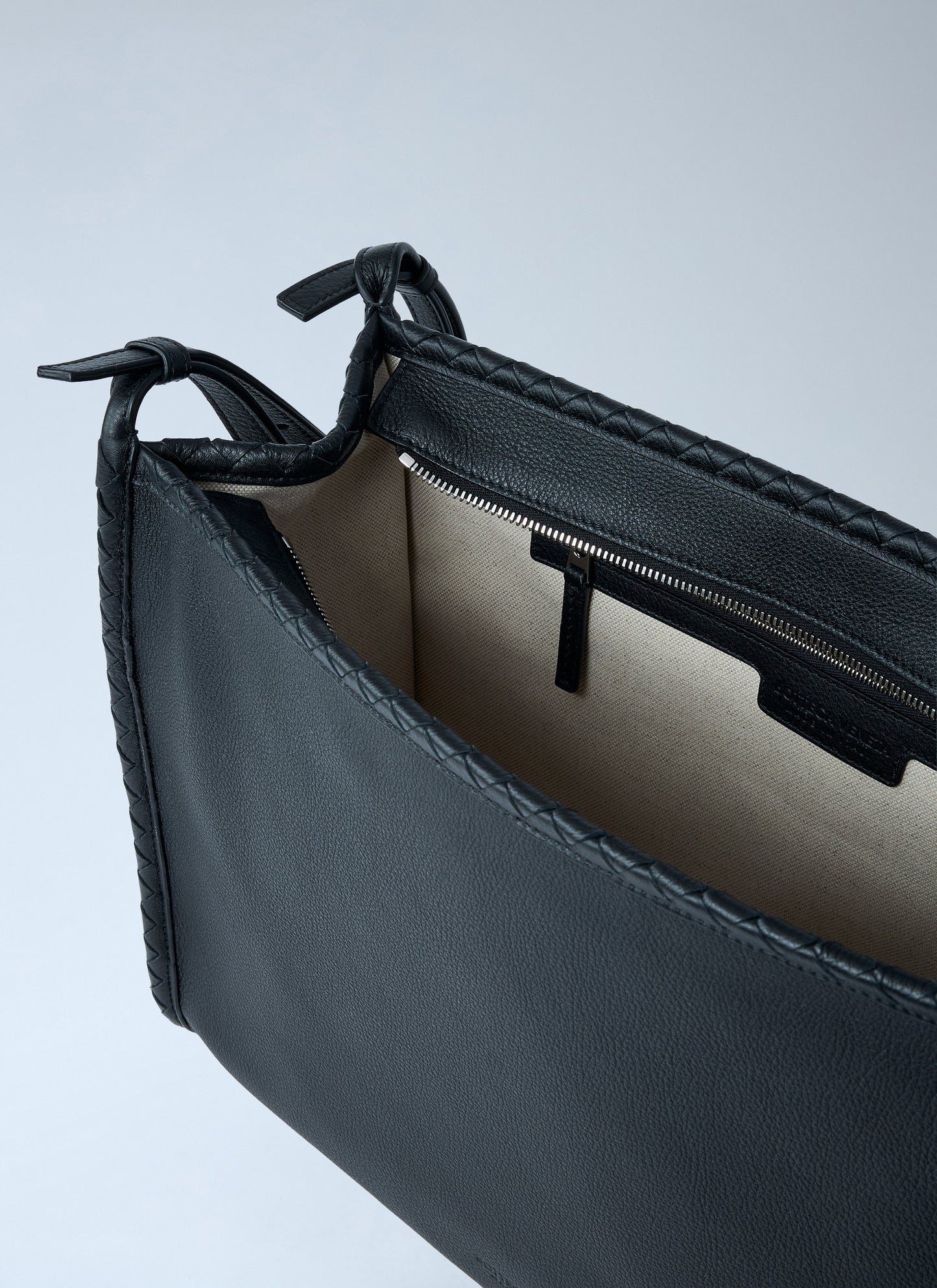 Bottega Veneta Men Corriere Crossbody Bag