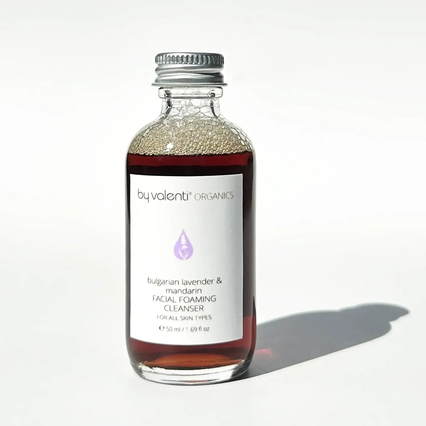 Limpiador facial espumoso de lavanda búlgara y mandarina con aceite de almendras dulces + extracto de lavanda