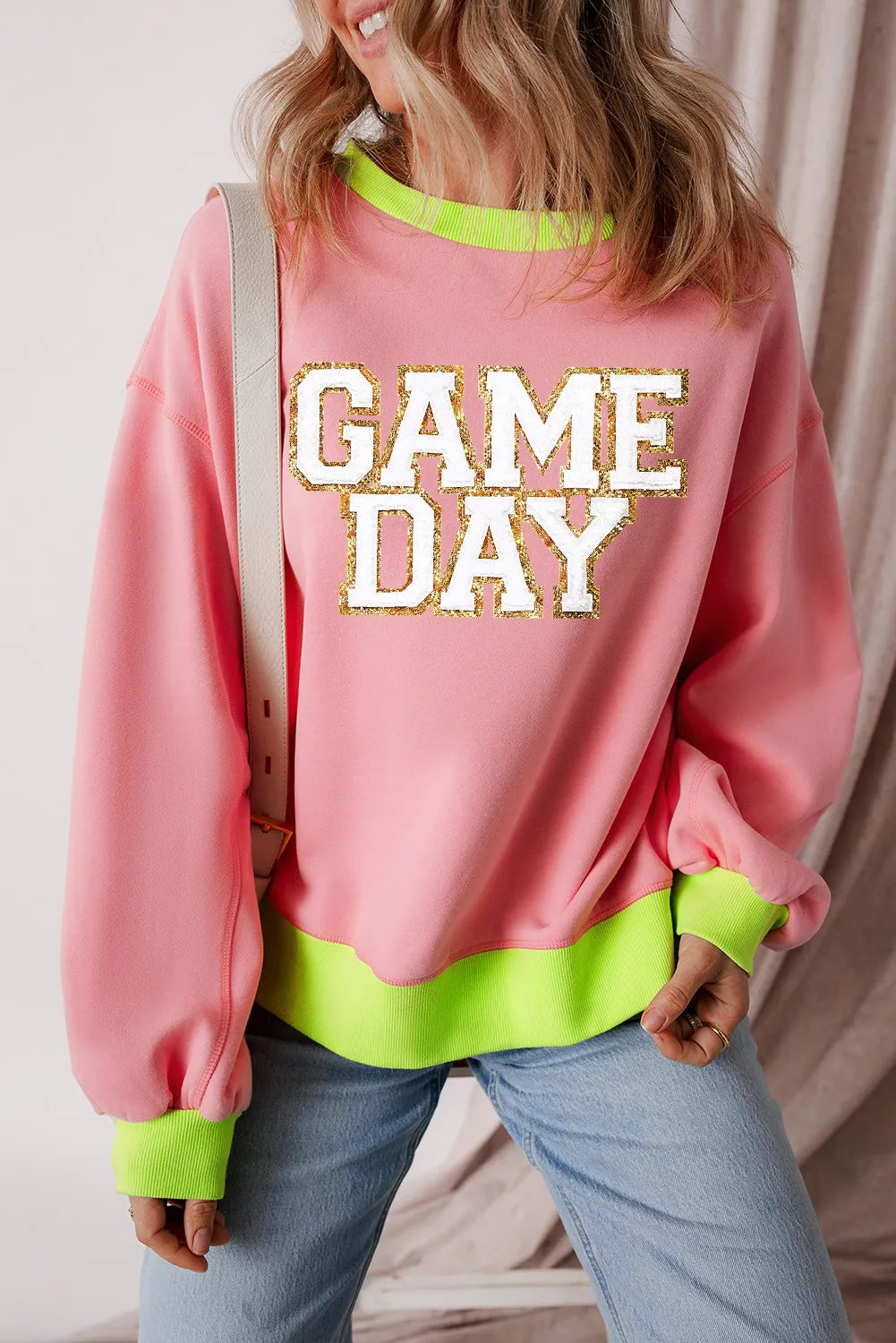 Sudadera de cuello redondo con manga larga y estampado de letras
