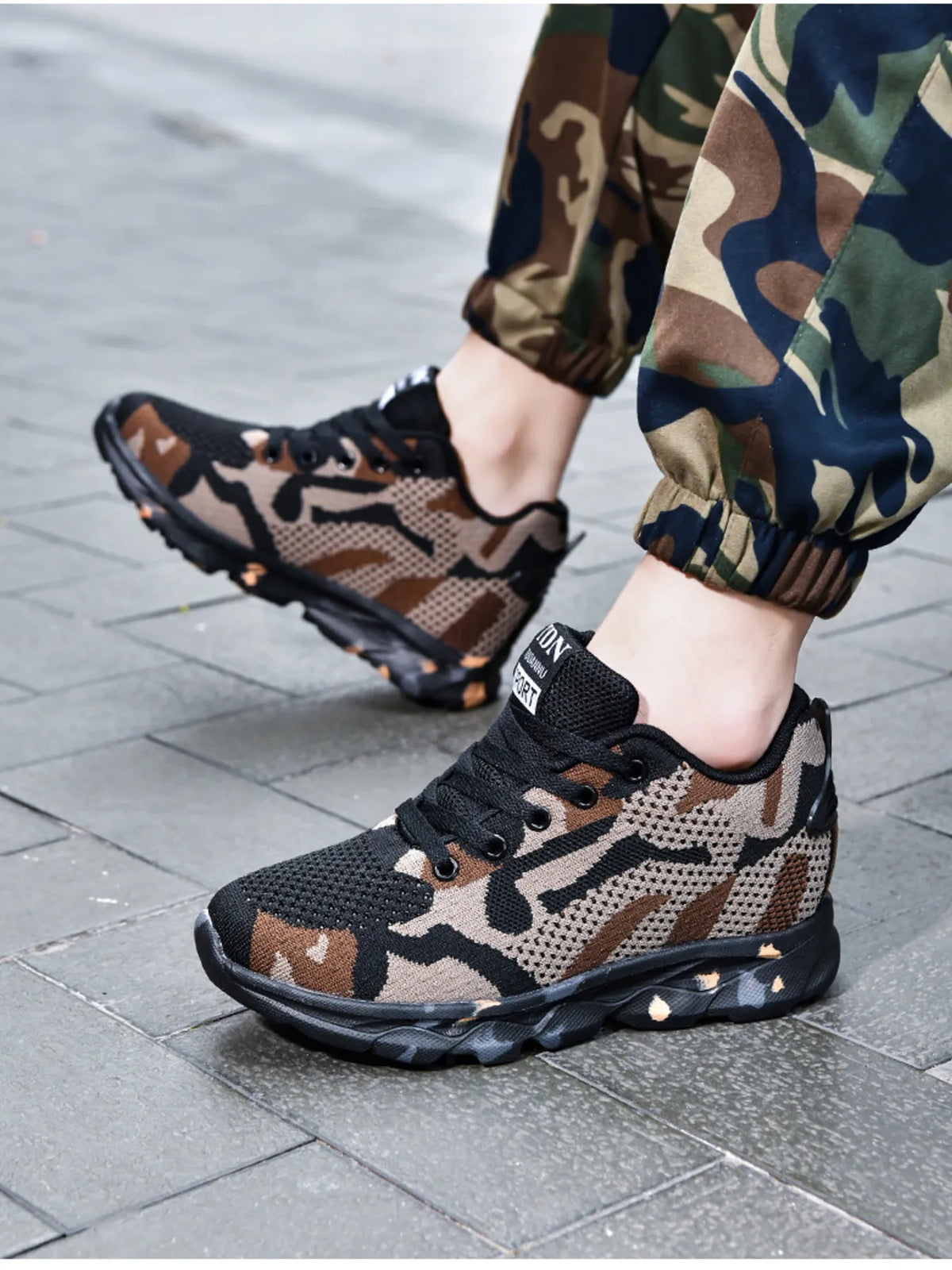 Camouflage Mesh Athletic Sneakers
