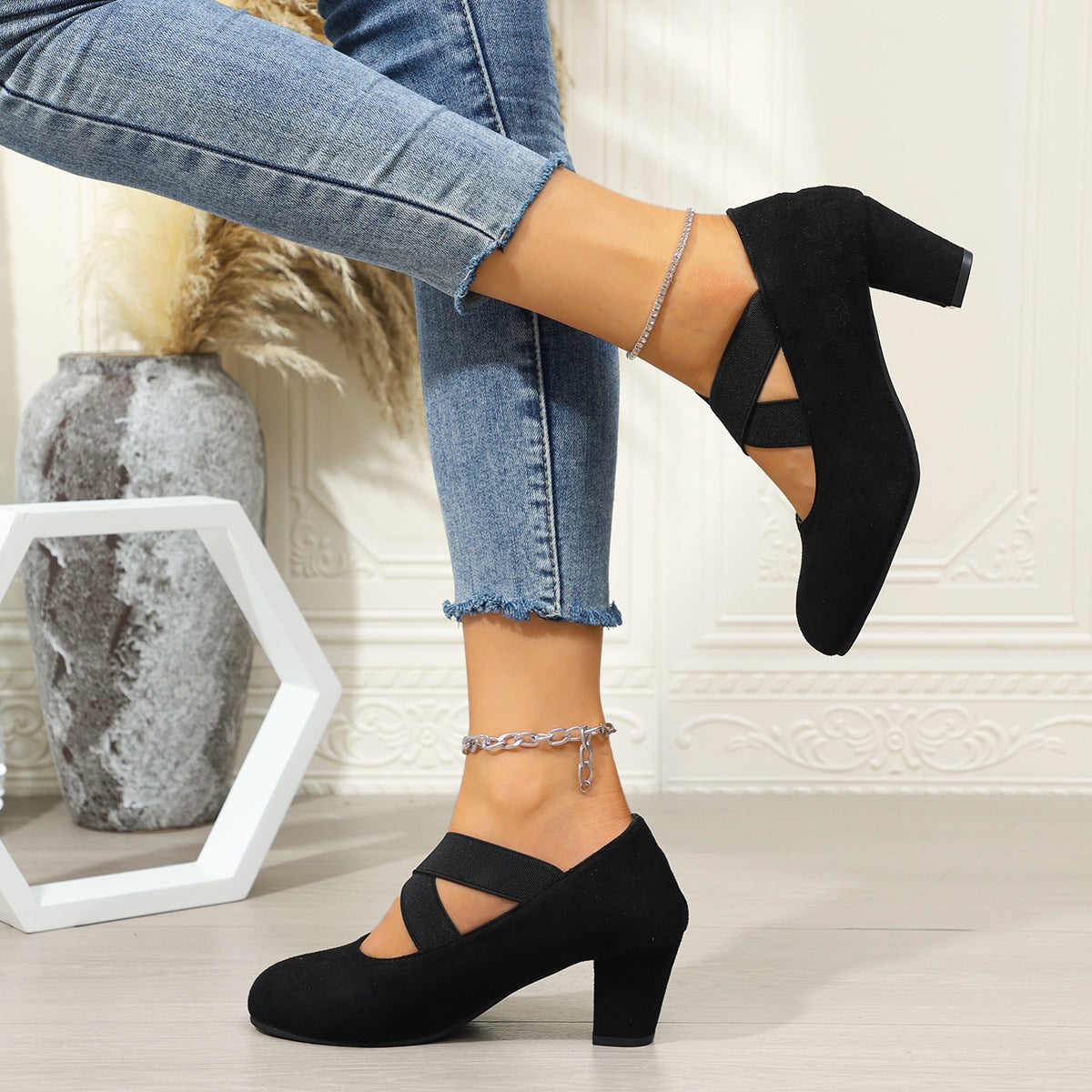 Women's French-Style Chunky-Heel Sandals