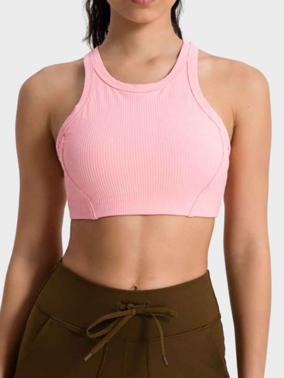 Top deportivo corto con tirantes anchos Millennia