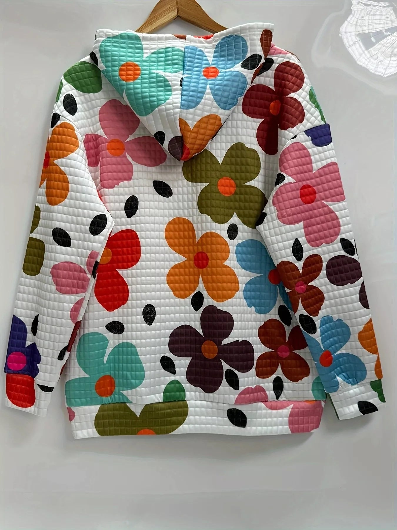 Sudadera con capucha y cordón con textura y estampado floral