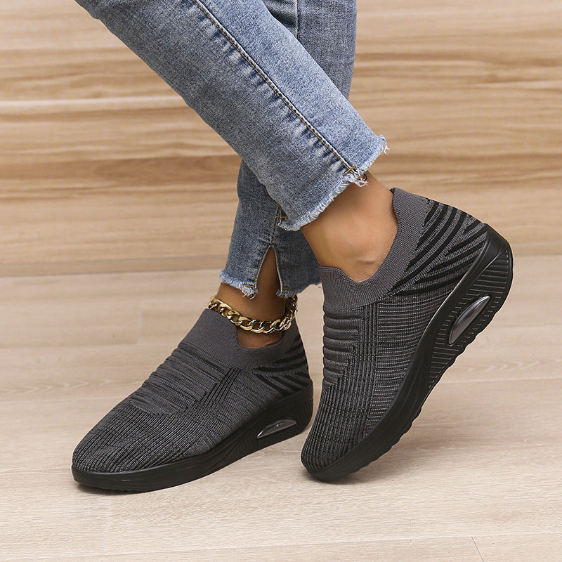 Women's Stripe Design Mesh Slip-On Flats