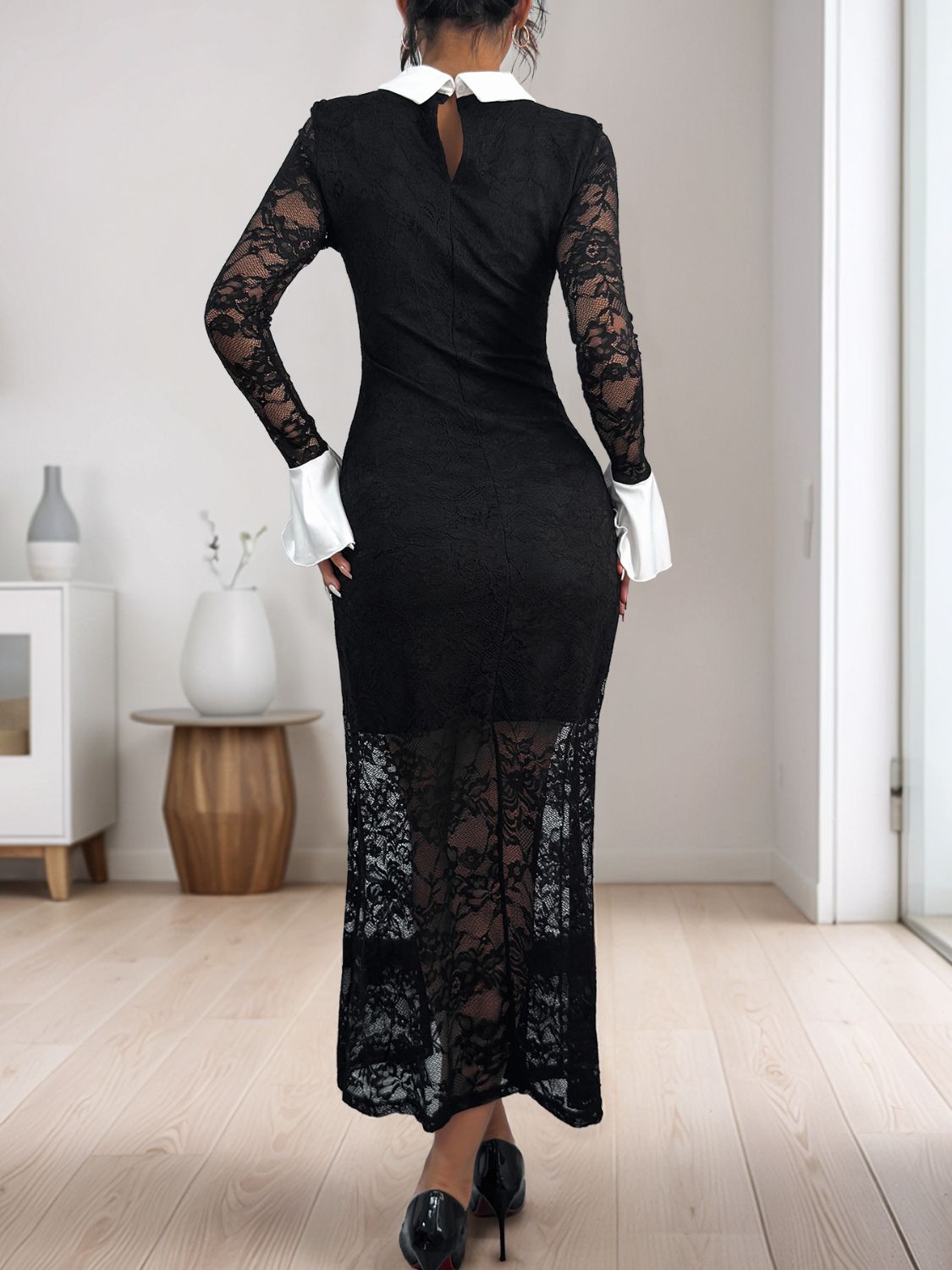 Vestido midi de manga larga con cuello y encaje en contraste Perfee