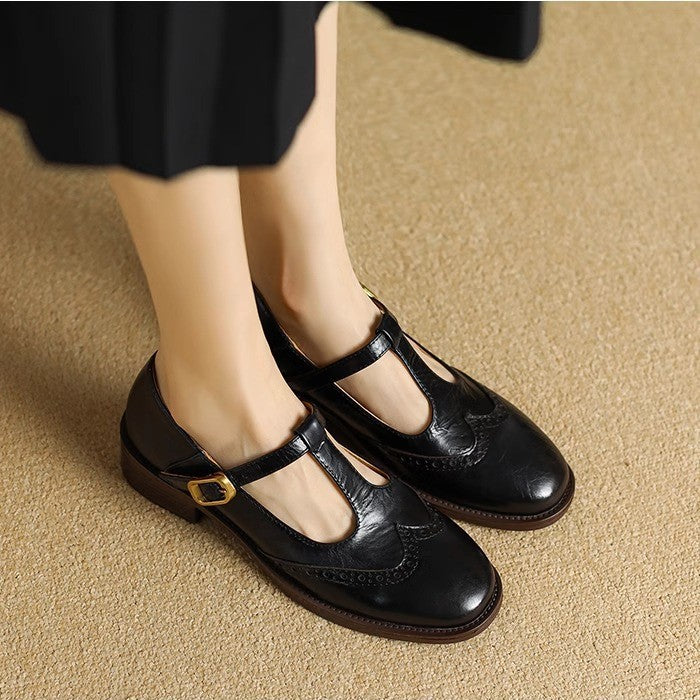 Vintage Brogue British Style Chunky Heel Pumps