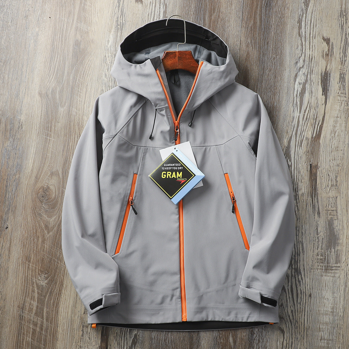 Windproof Waterproof Hooded Soft Shell Charge Jacket Coat