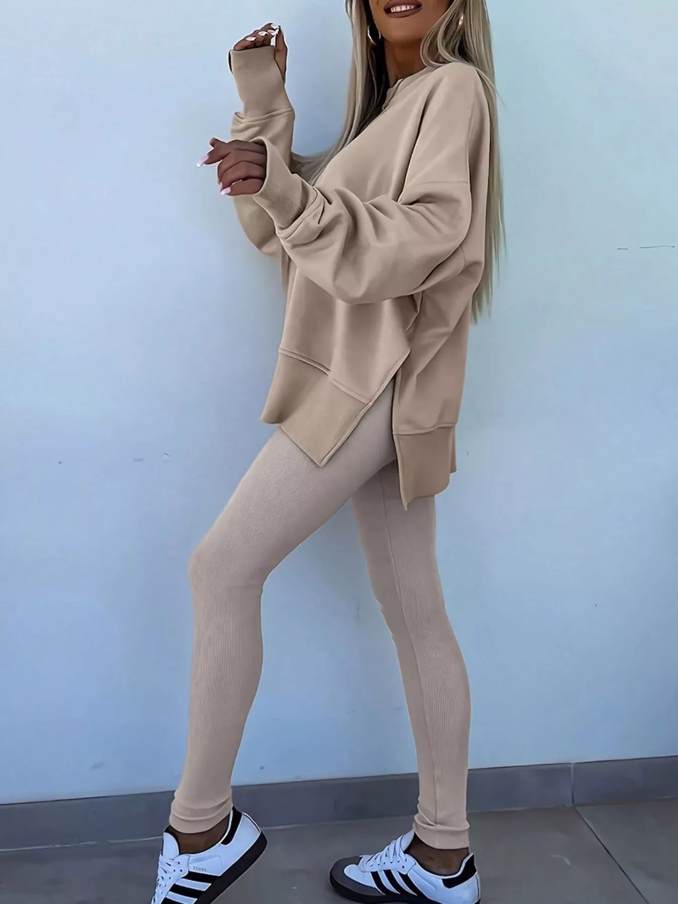 Conjunto de Sudadera Extragrande con Abertura y Leggings Acanalados de 2 Piezas