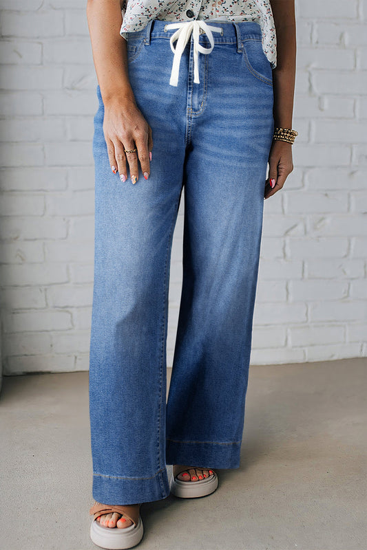 Vaqueros plus size de lavado ácido azul claro con cordones de contraste