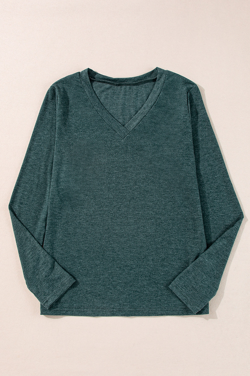 Camiseta de manga larga con cuello de pico en verde niebla liso