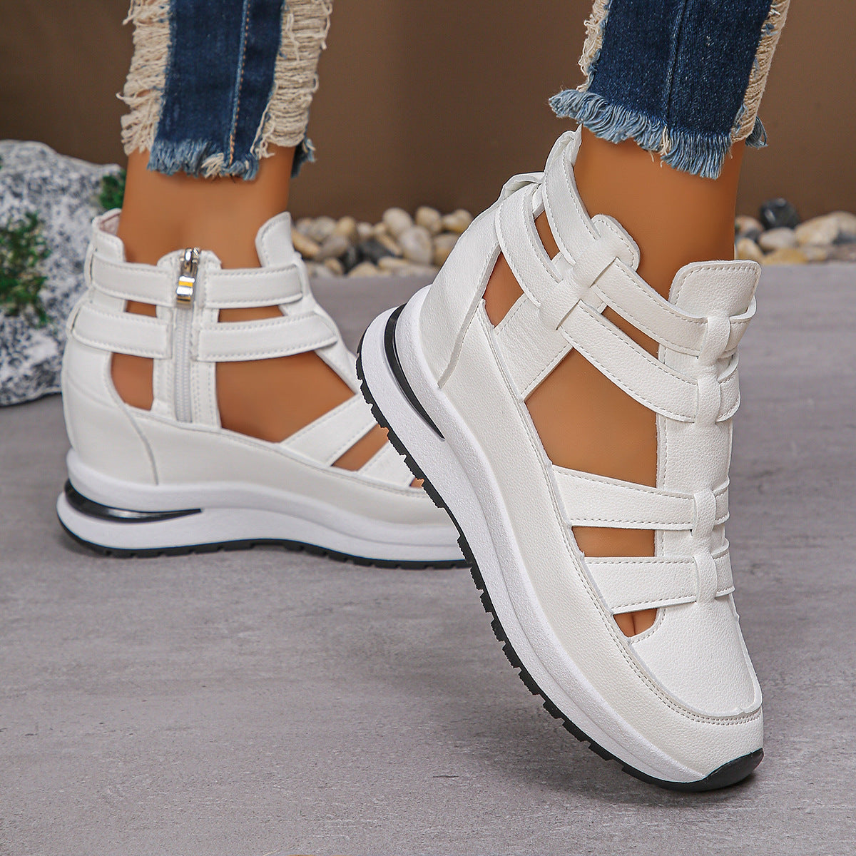 Women's Close-Toed Hollow-Out Platform Sandals
