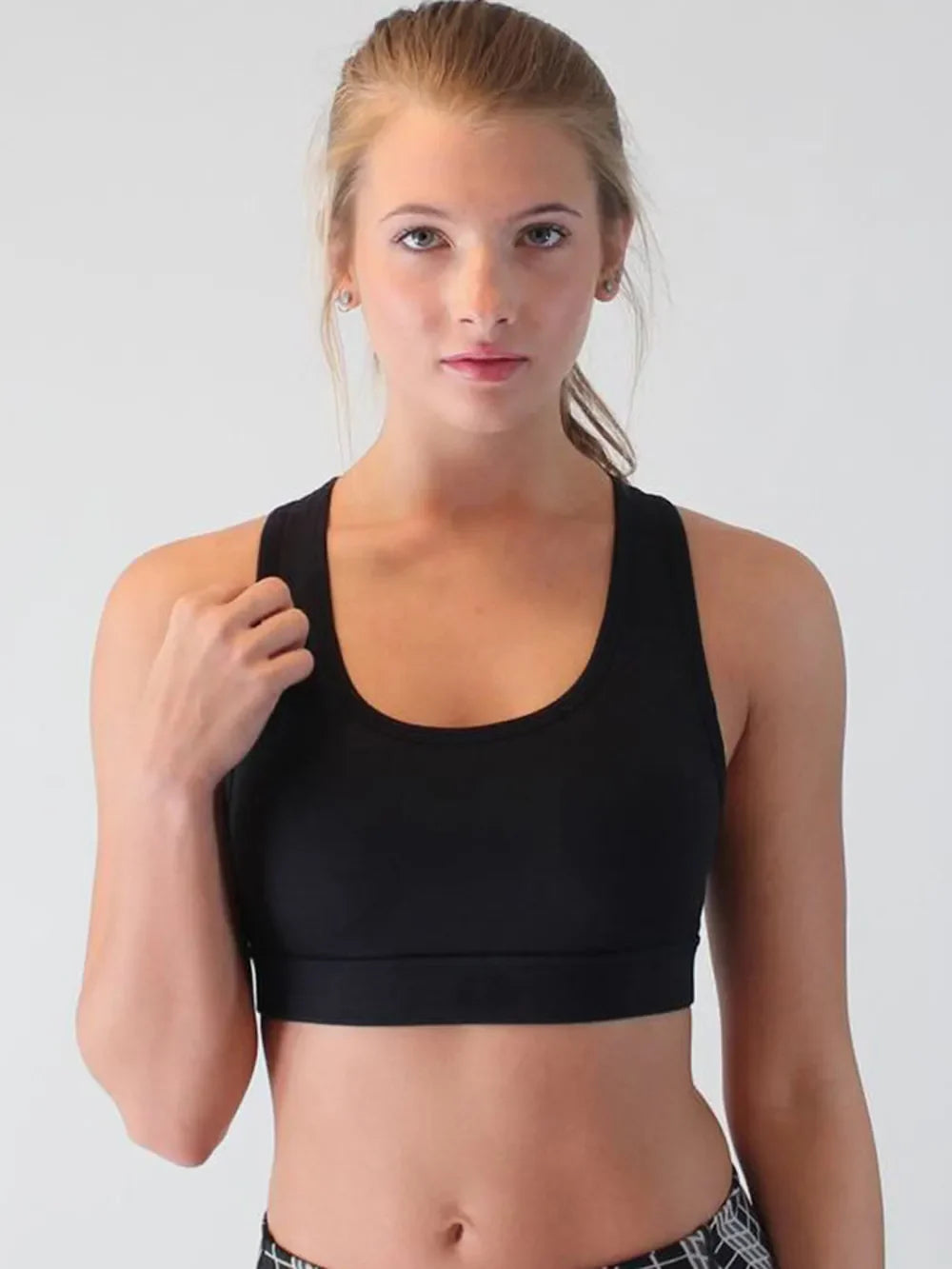Camiseta de tirantes deportiva con cuello redondo y abertura