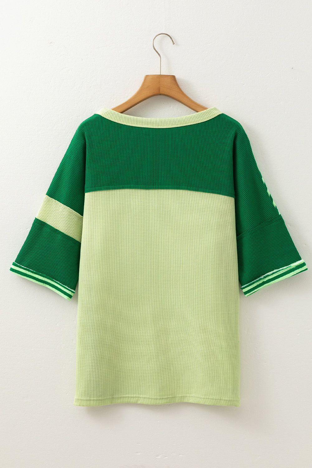 Top de punto colorblock texturizado a rayas patchwork verde menta de manga 3/4