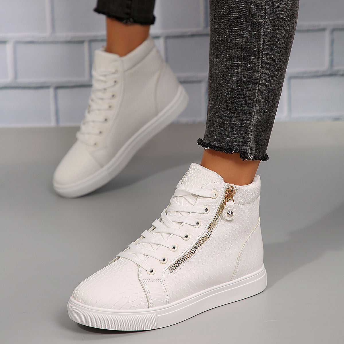 Women's Platform Lace-Up High-Top Casual Sneakers