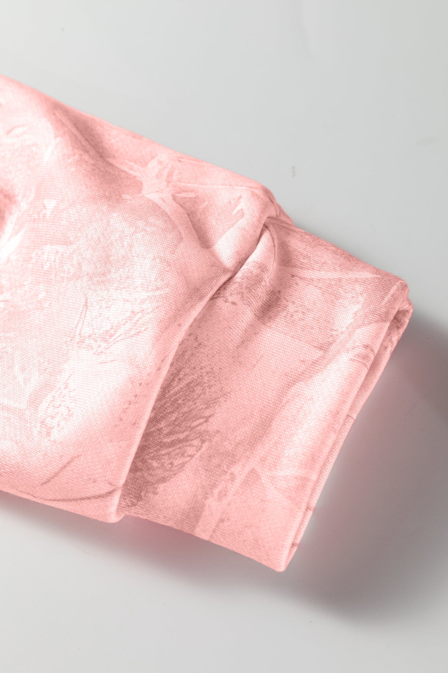 Sudadera con capucha deportiva extragrande con estampado de camuflaje Woodland rosa claro