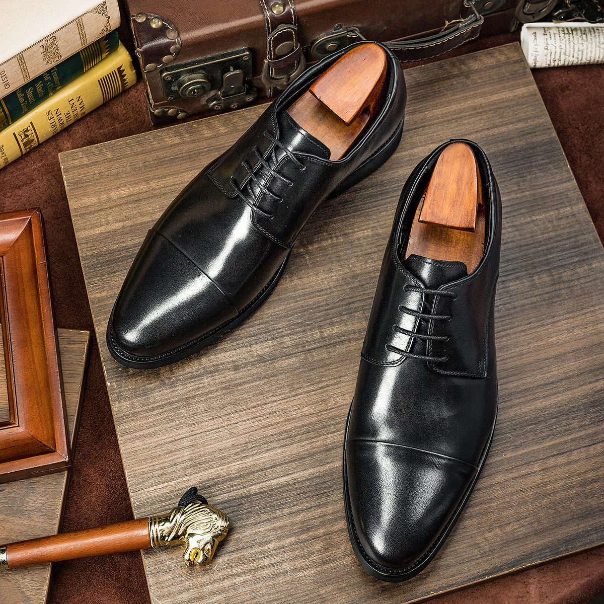 Three-joint Leather Shoes, Round Toe Lace-up Leather, British Business Dress Shoes