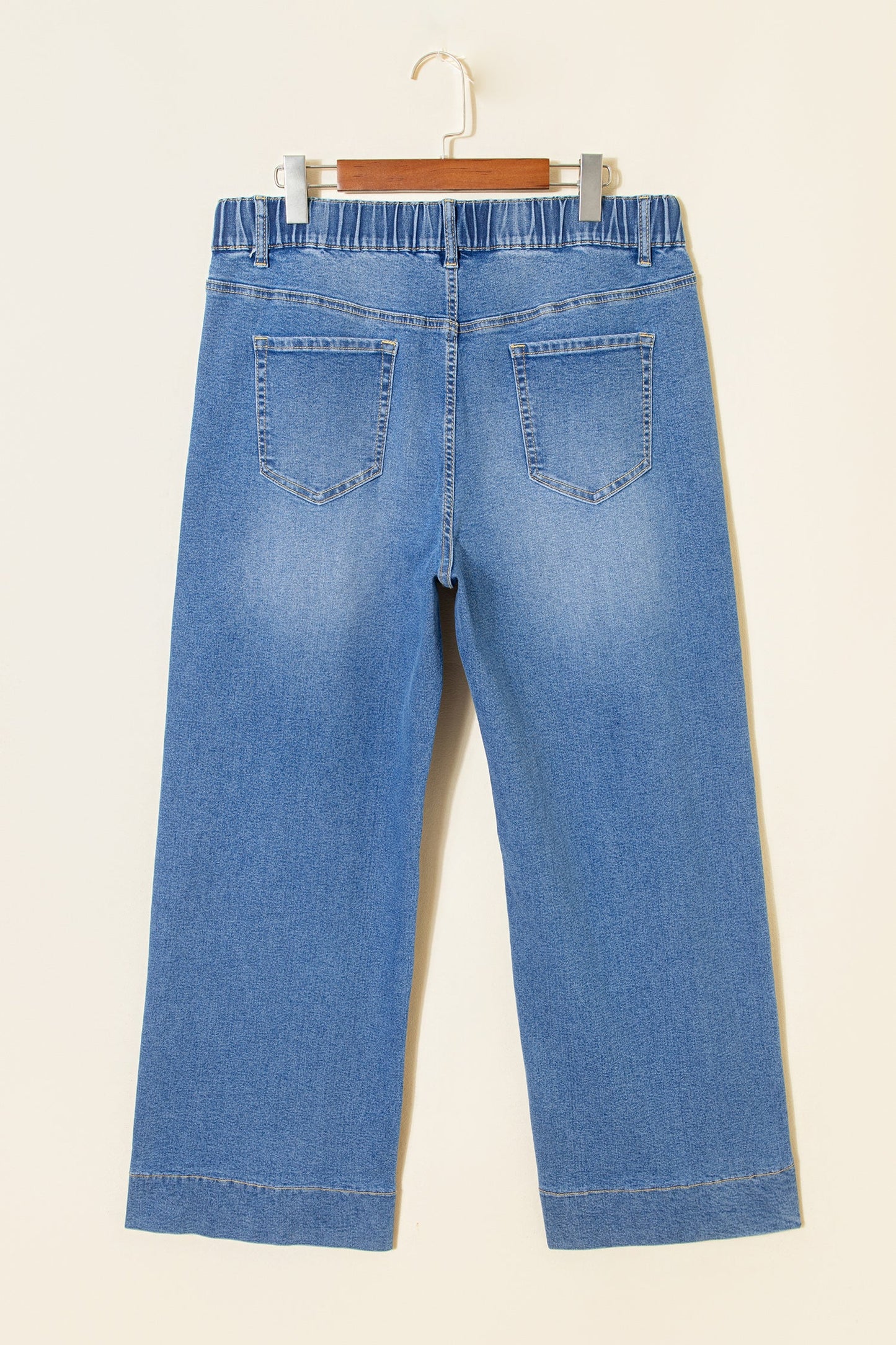 Vaqueros plus size de lavado ácido azul claro con cordones de contraste